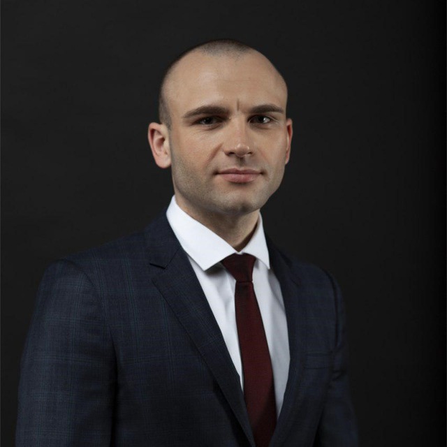 Артем Сацук — founder Aixis